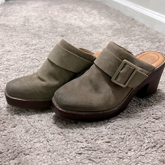 Born Suede Clogs - Picture 1 of 5